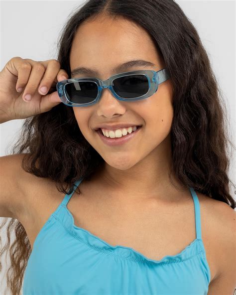 cancer council kids sunglasses.